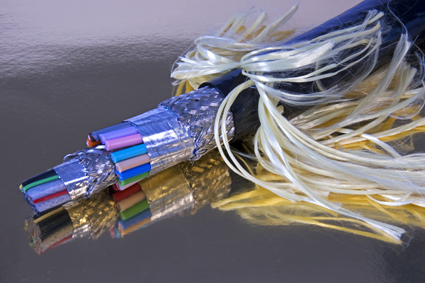 cable characteristics DSC 3827 600px